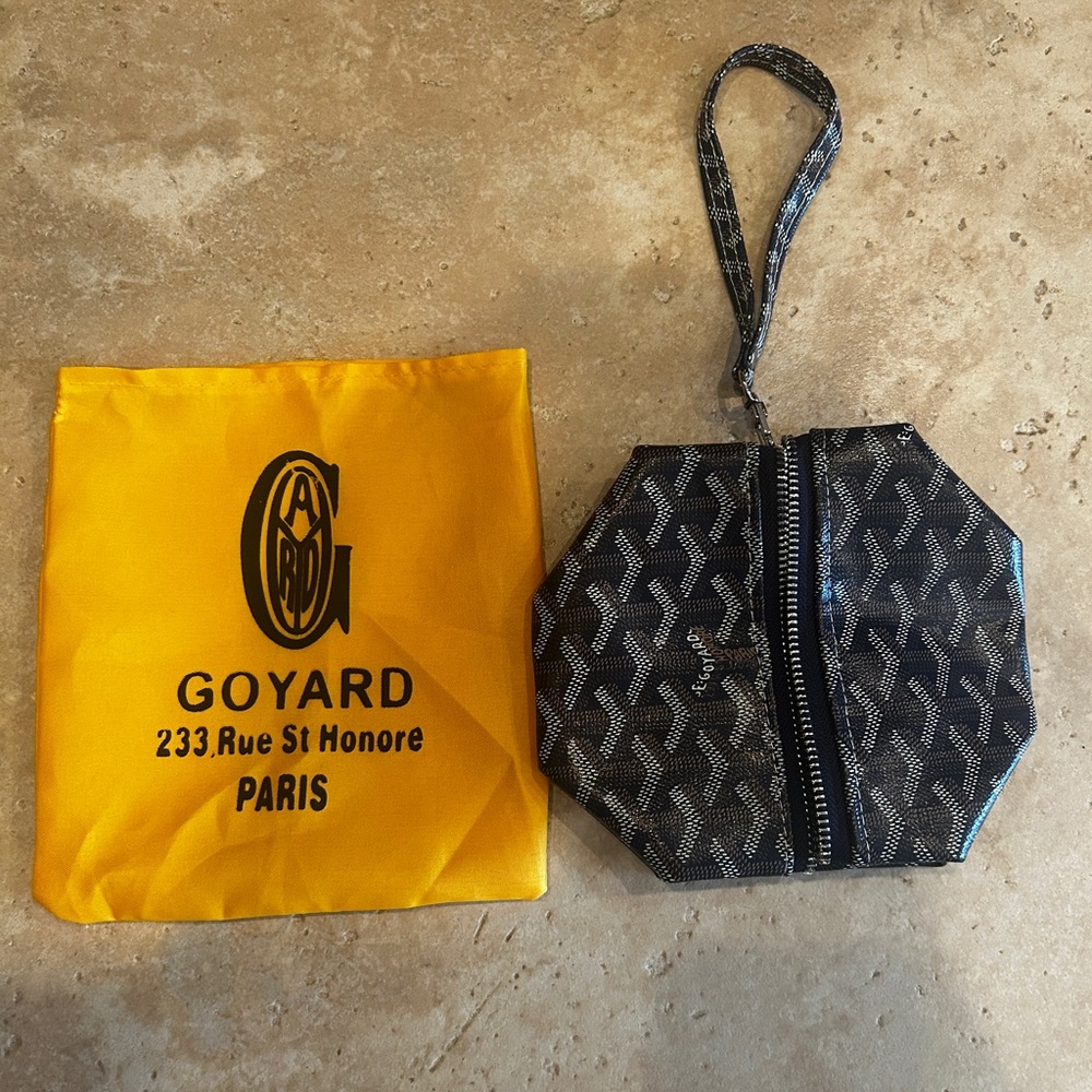 Goyard Black and White Geometric Wristlet